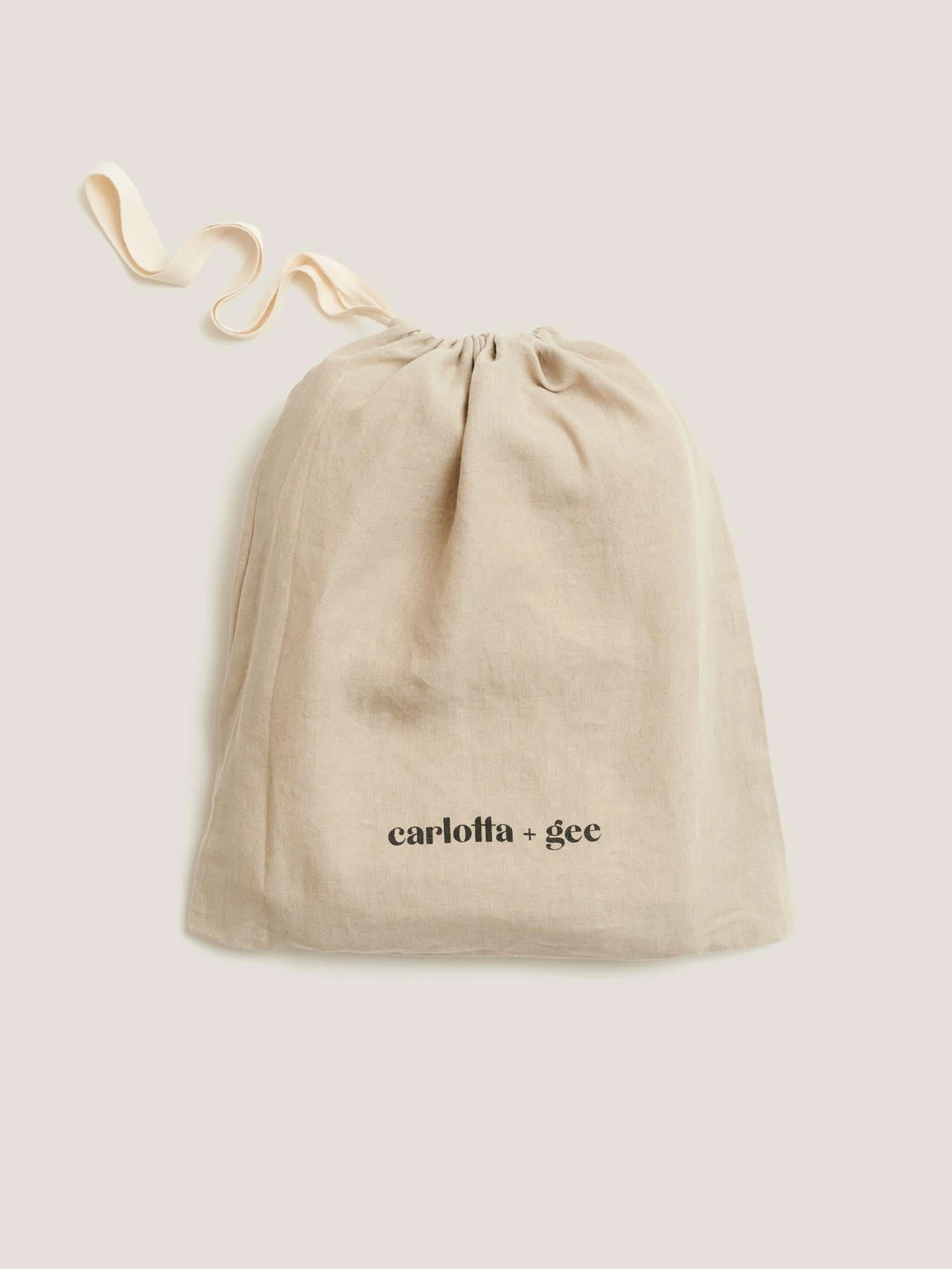100% Linen Fitted Sheet in Ocean