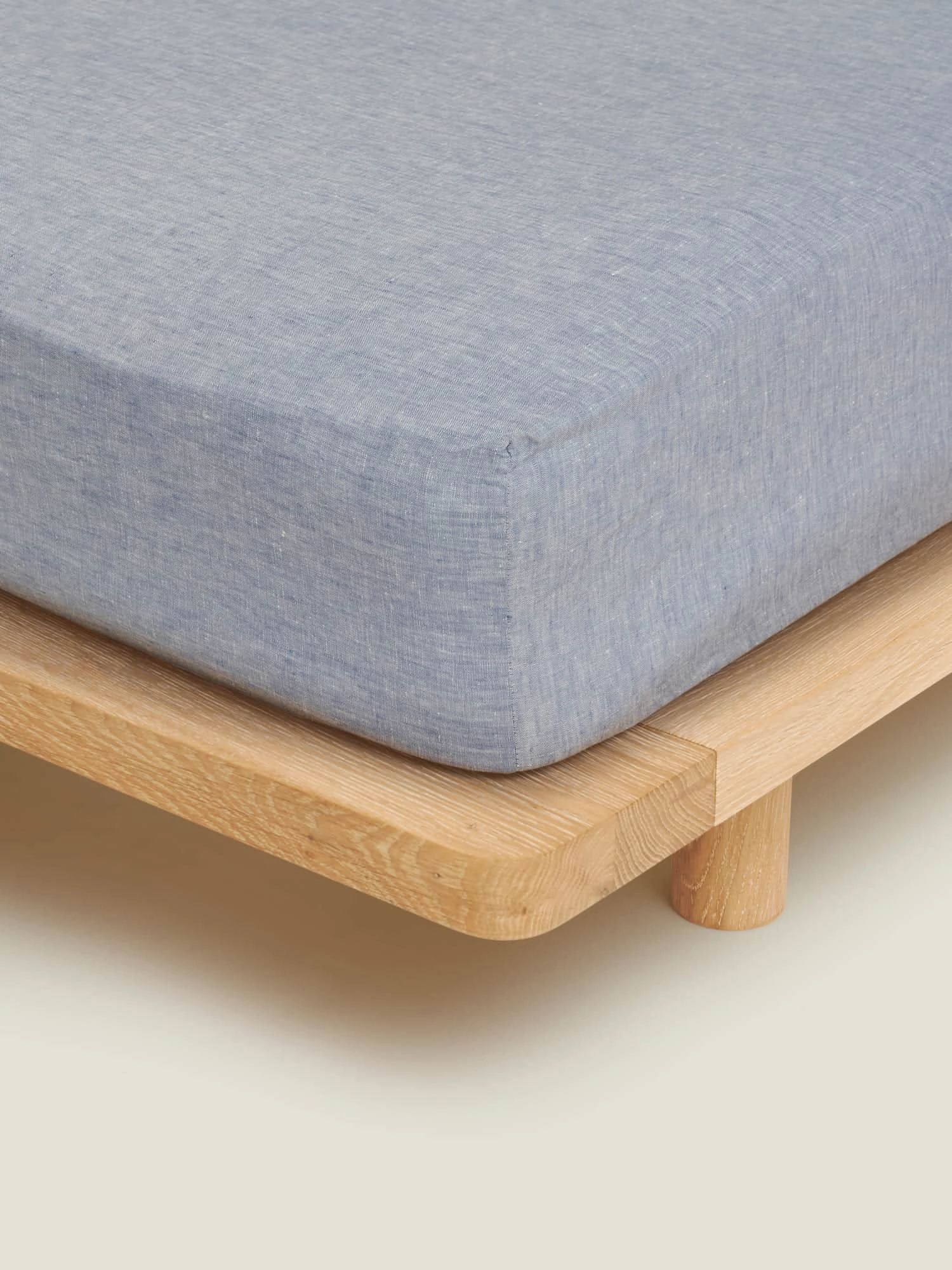 100% Linen Fitted Sheet in Ocean