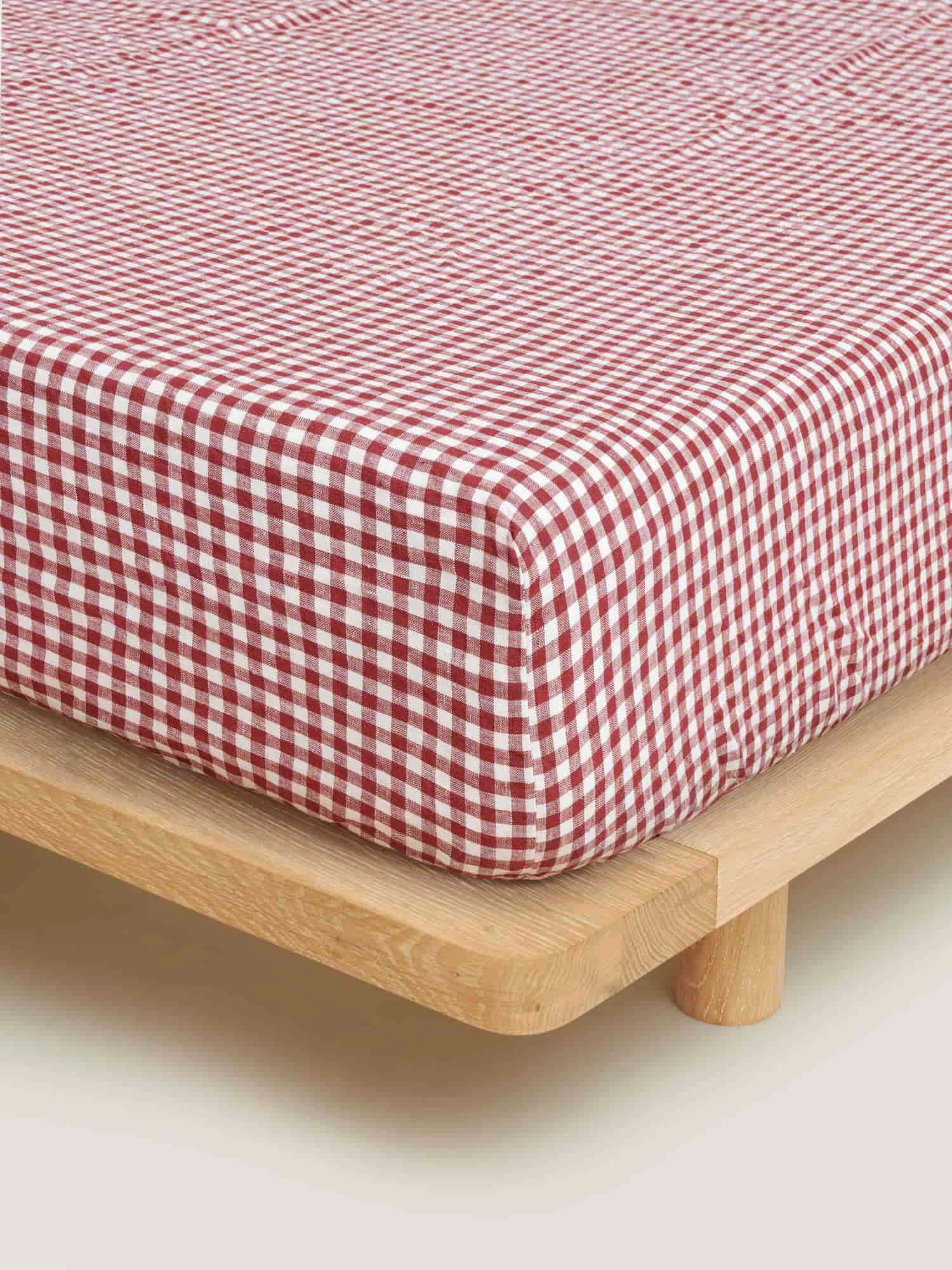 100% Linen Fitted Sheet in Pinot Gingham