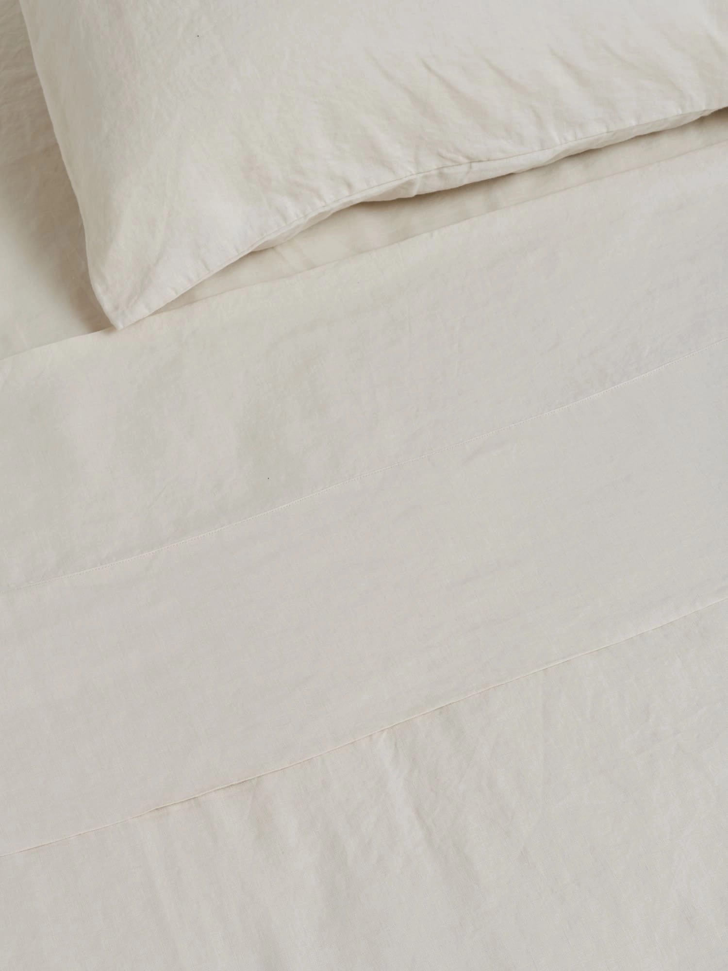 100% Linen Pillowcase Set (of two) in Cream
