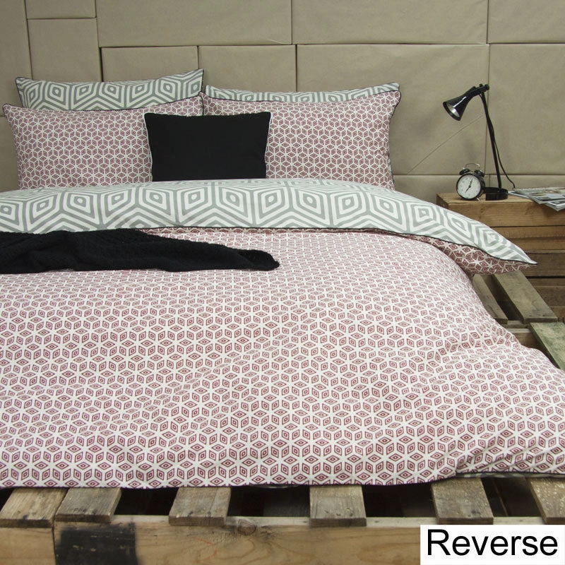 Ardor Wathe Grey/ Red Quilt Cover Set