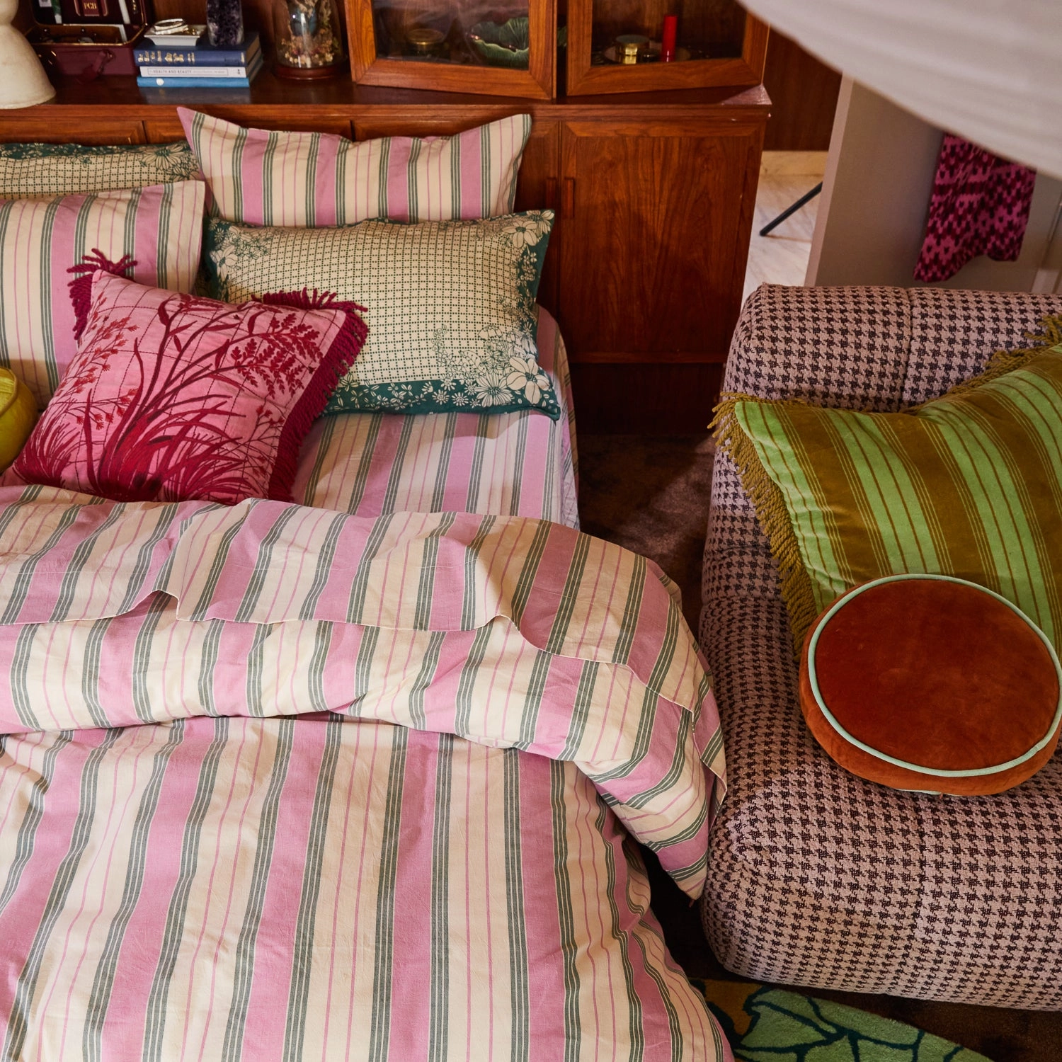 Brigitte Cotton Quilt Cover - Fuchsia