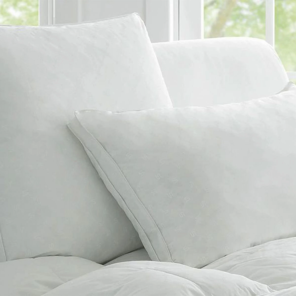Deluxe Dream FIRM SUPPORT Pillow by Sheridan