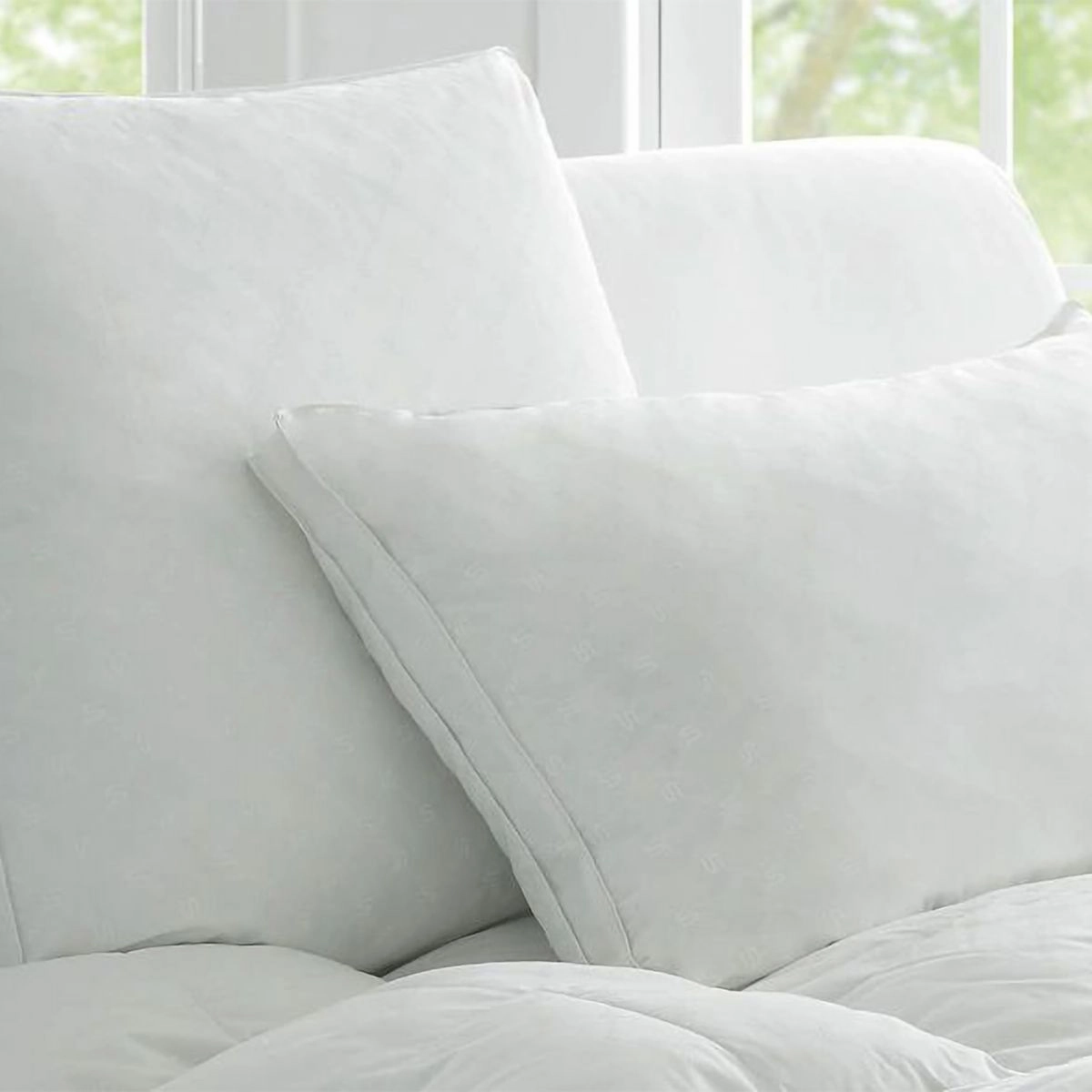 Deluxe Dream FIRM SUPPORT Pillow by Sheridan