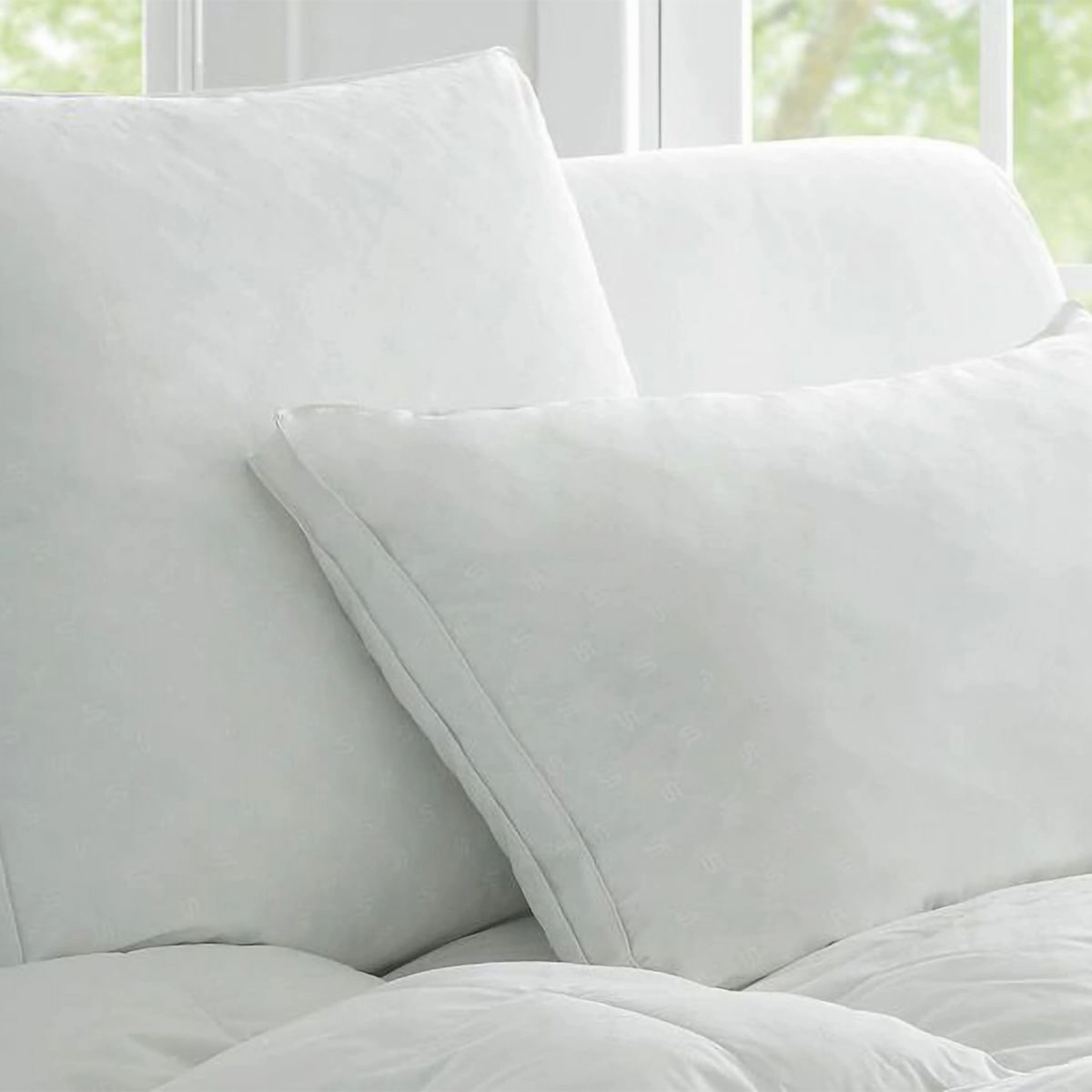 Deluxe Dream LOW Pillow by Sheridan