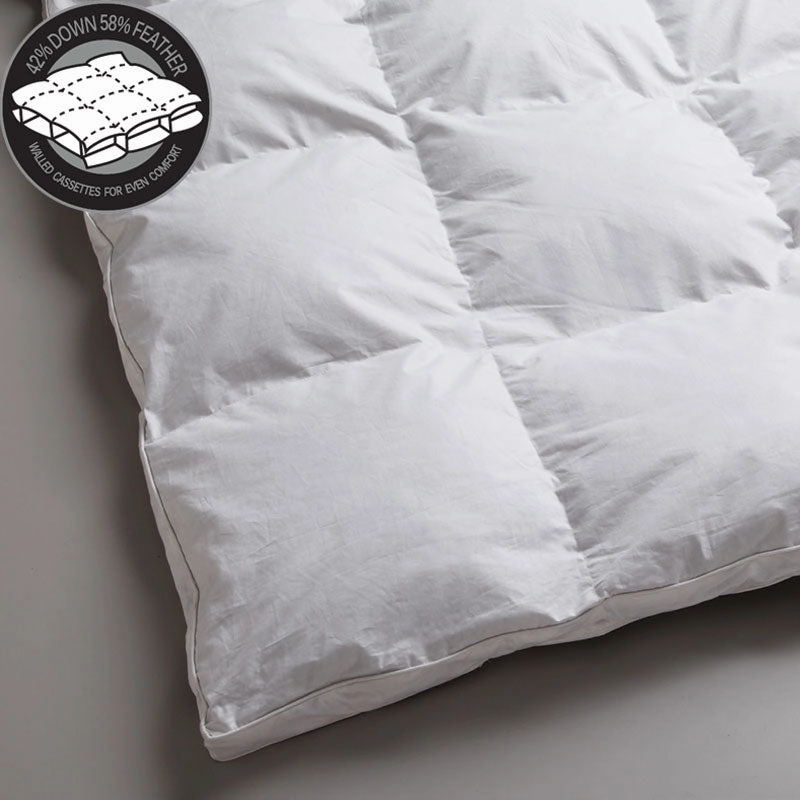Down & Feather Quilt 42/58 by Logan & Mason