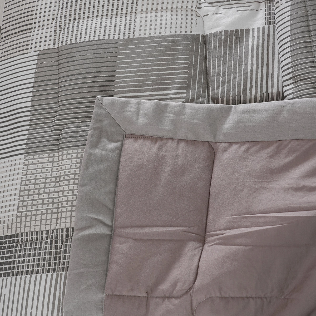 Enchanted Harmony Division Loaf Quilted/Quilt