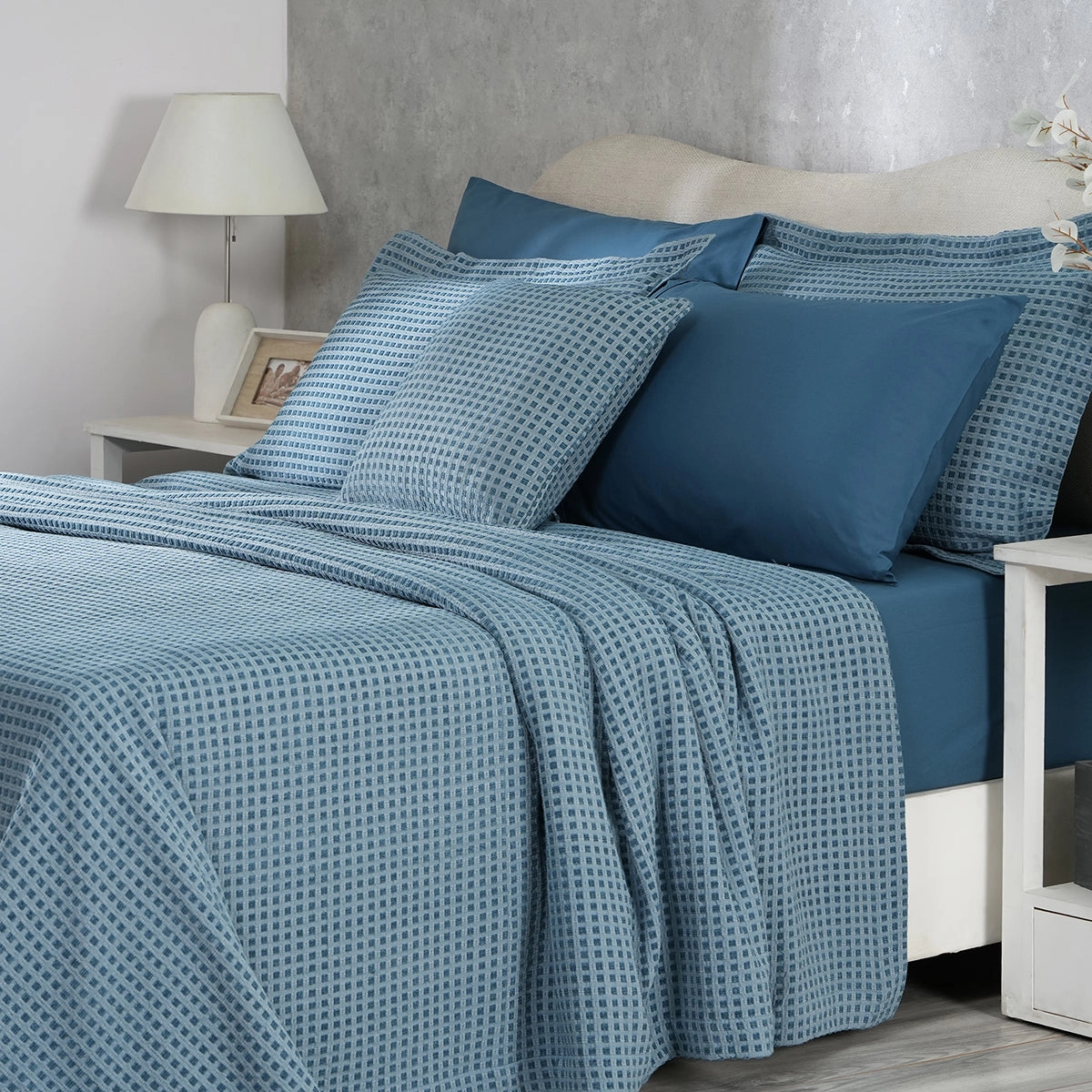Enchanted Harmony Parable Intertwist Bed Cover