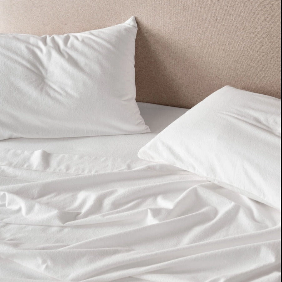 Flannelette Plain-Dyed White Sheet Set by LINEN HOUSE