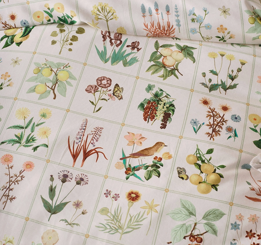 Garden Bed Quilt Cover Set Range Vanilla