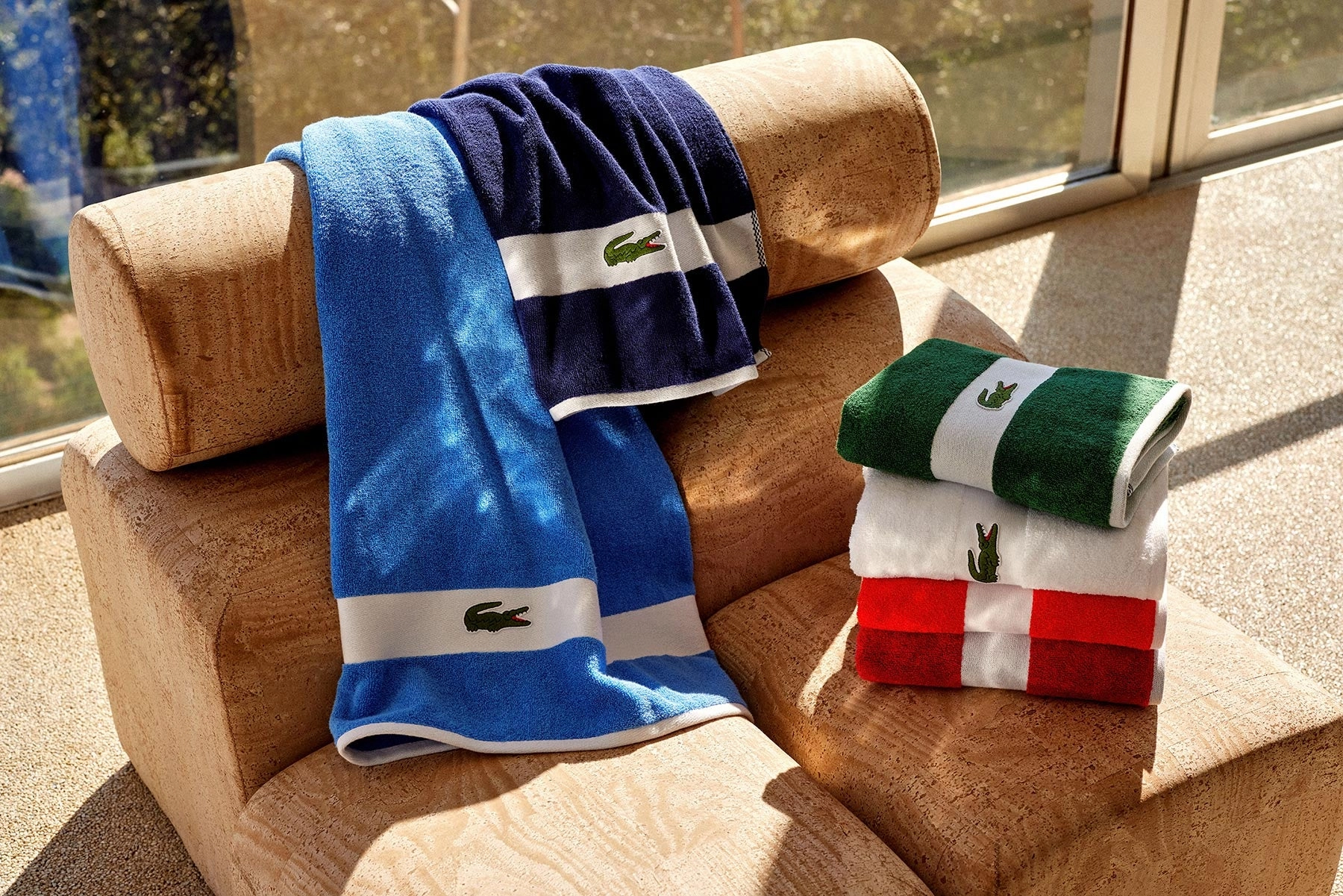LCASUAL Blanc Bath Towel by Lacoste