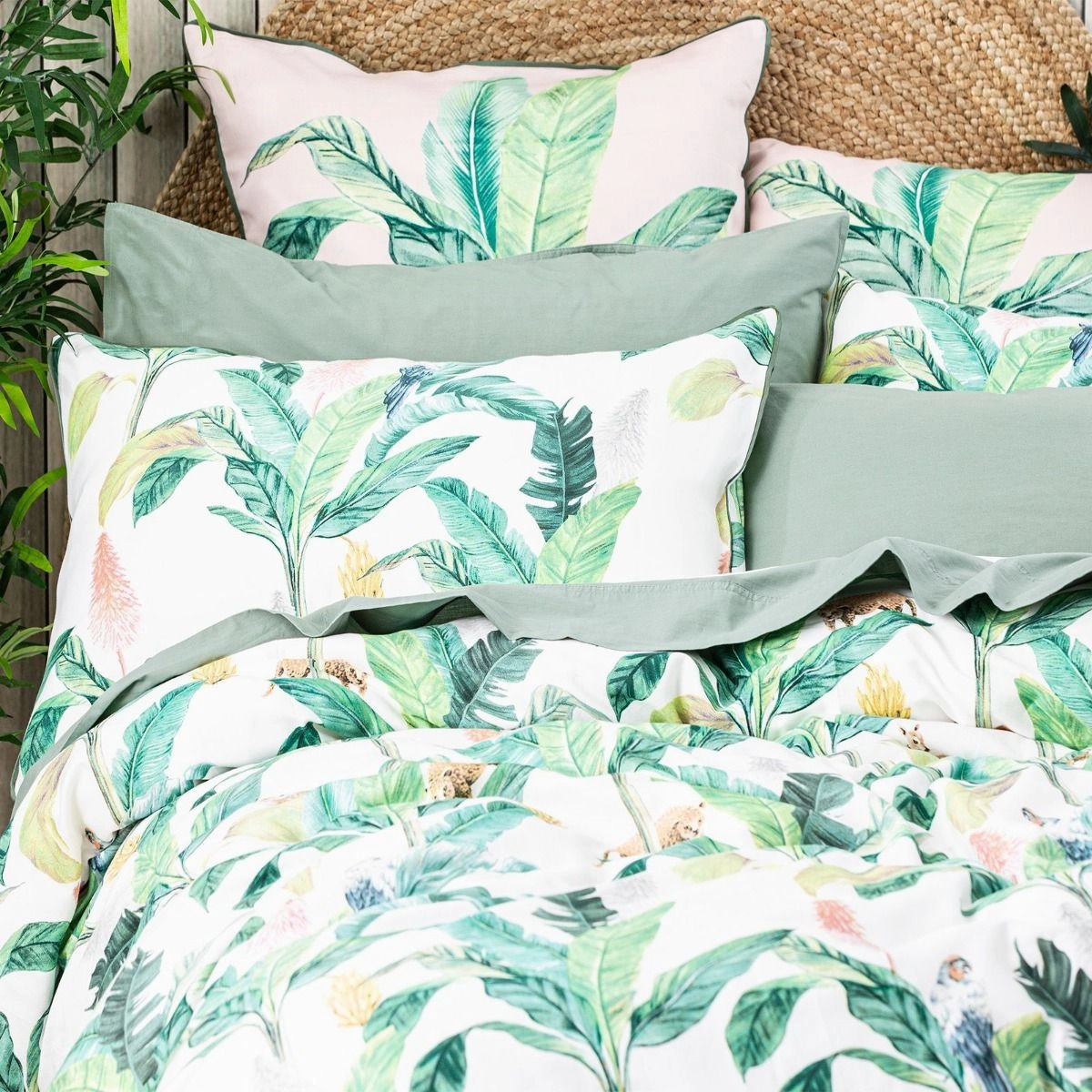 Livia Quilt Cover Set by Renee Taylor