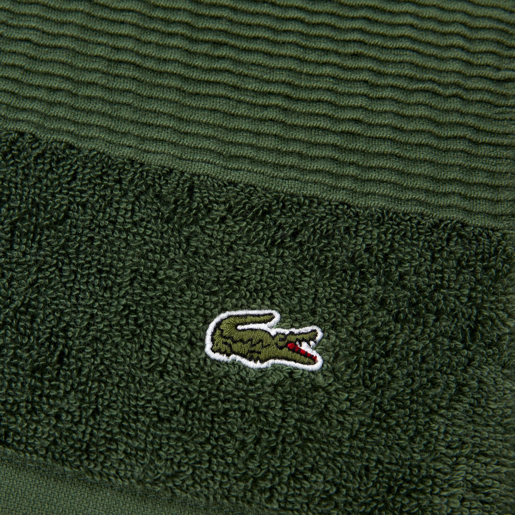 LLECROCO Vert 600gsm Bath Towel Collection by Lacoste