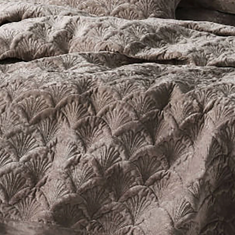 Meyer Gold Bed Cover by Linen House
