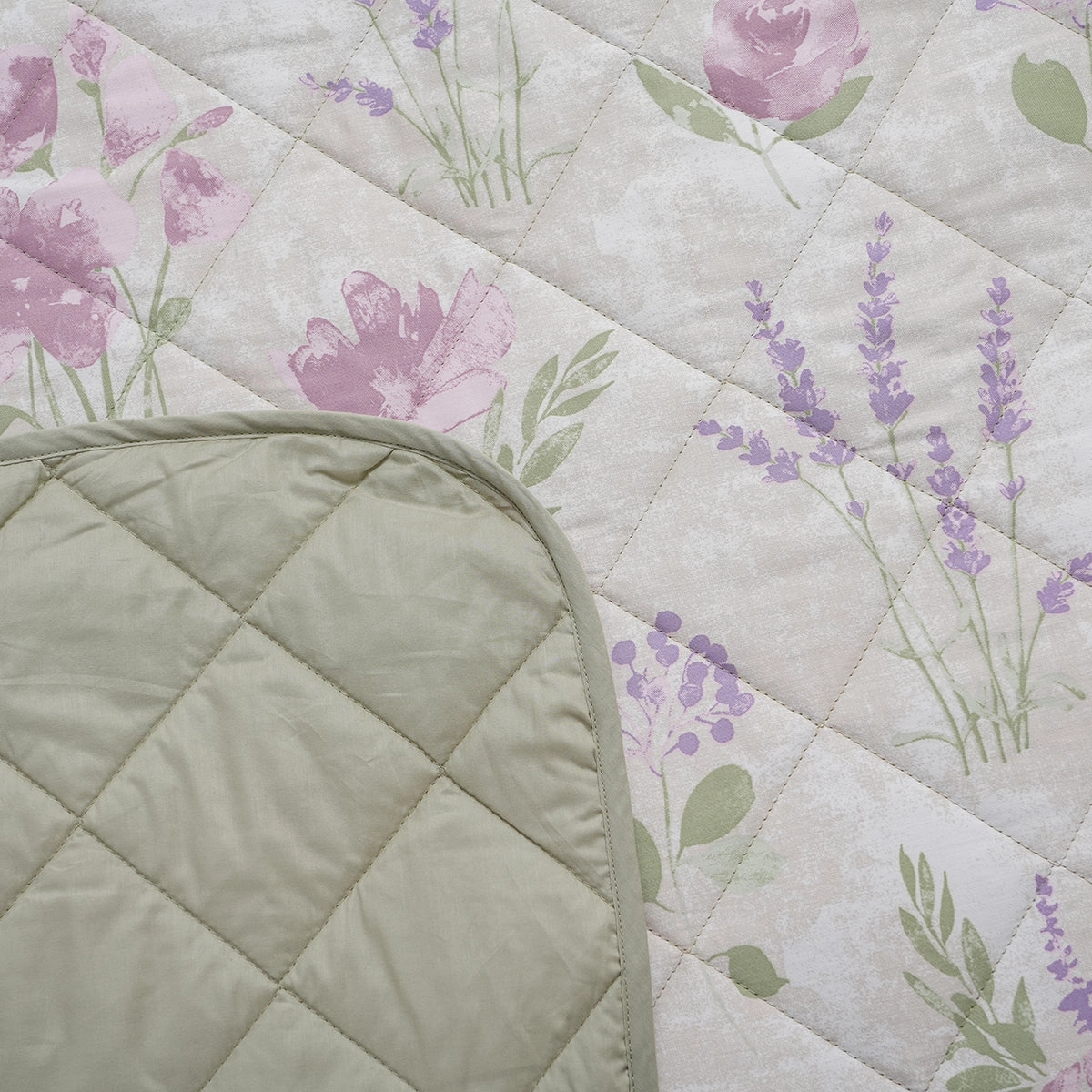Optimist Bloom Soft Rose 4PC Quilt/Quilted Bed Cover Set