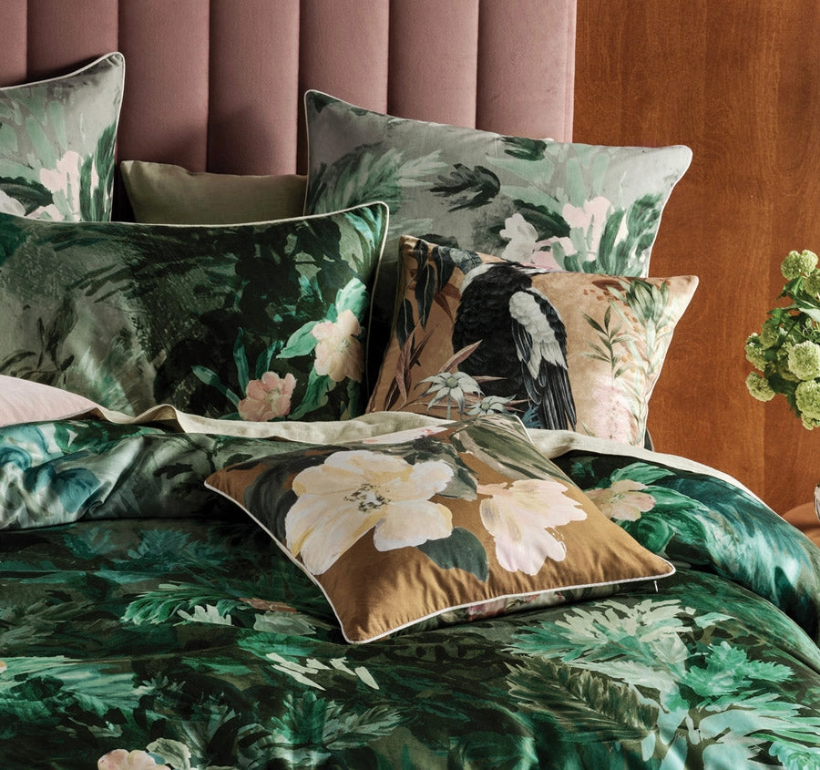 Retreat Quilt Cover Set Range Green