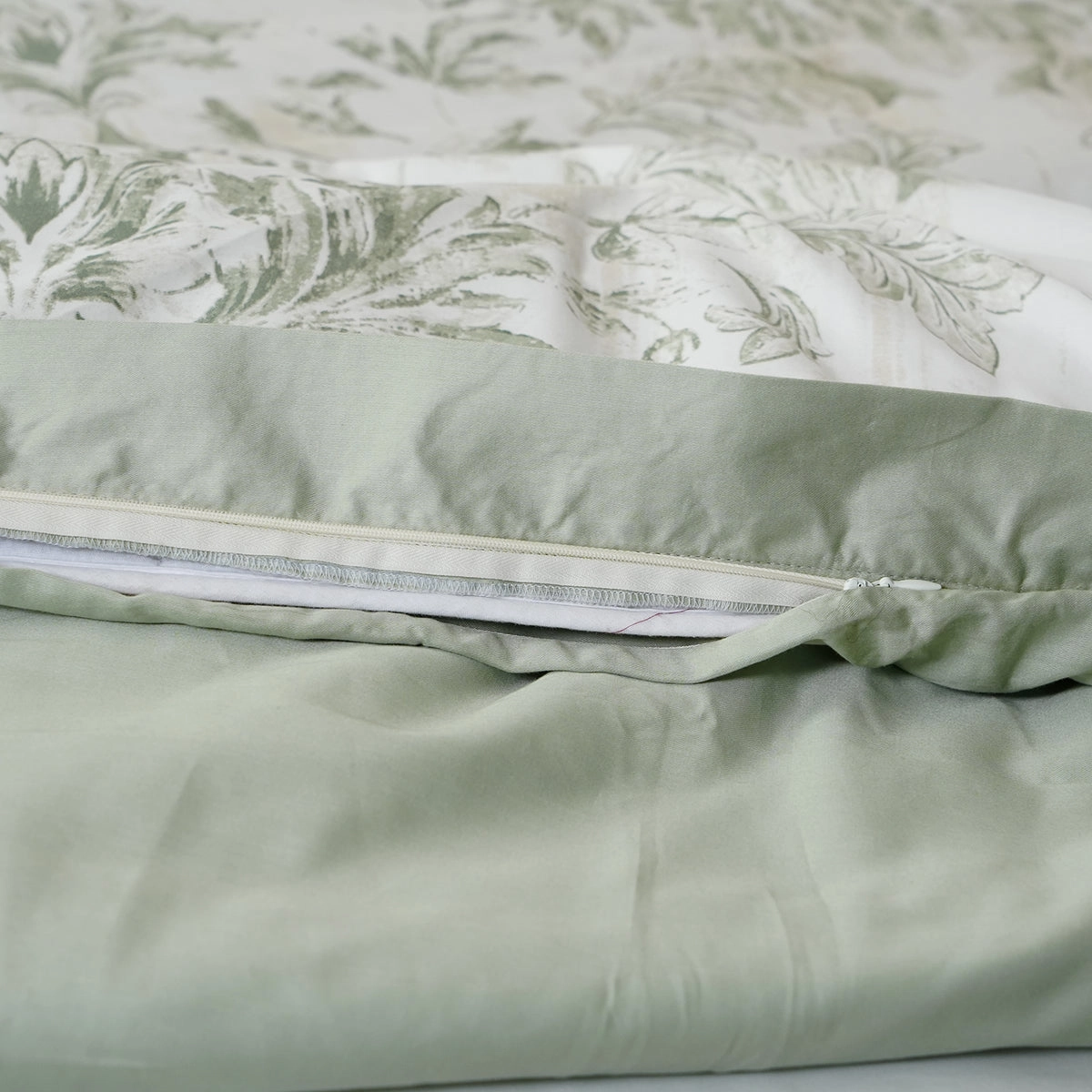 Tranquil Essence Napery Classic Printed 100% Cotton Green 8 PC Duvet Cover Set