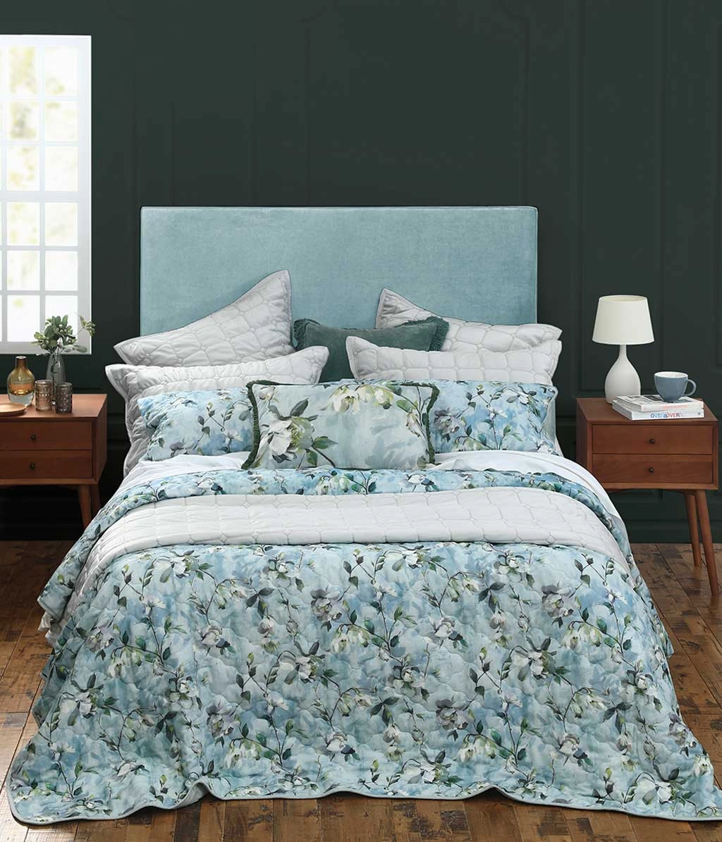 Tranquille Bedspread Set by MM Linen