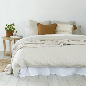 Willare PEBBLE Quilt Cover Set by Bambury